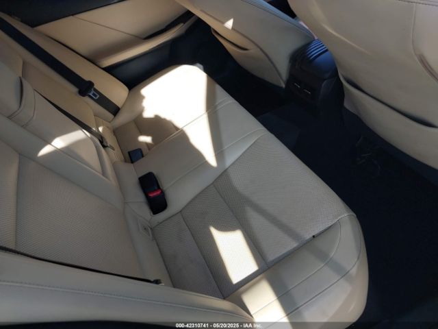 2016 LEXUS IS 200T JTHBA1D22G5025291 Photo 7