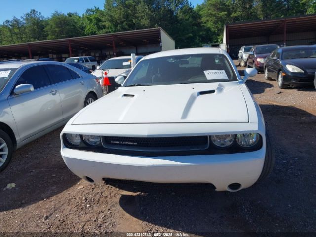 2C3CDYAG6EH313136 Dodge Challenger Sxt
