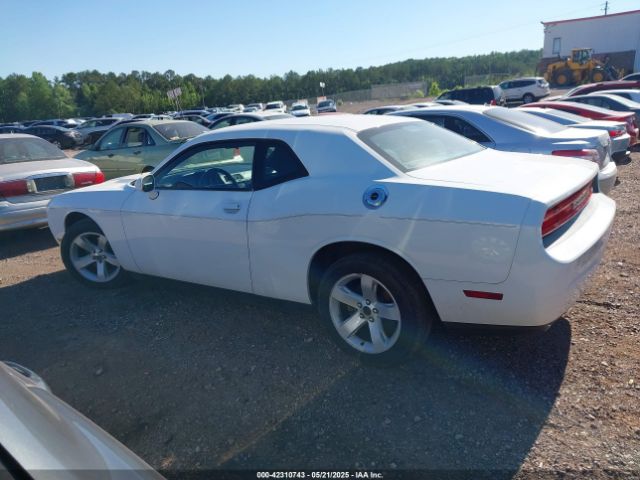 2C3CDYAG6EH313136 Dodge Challenger Sxt