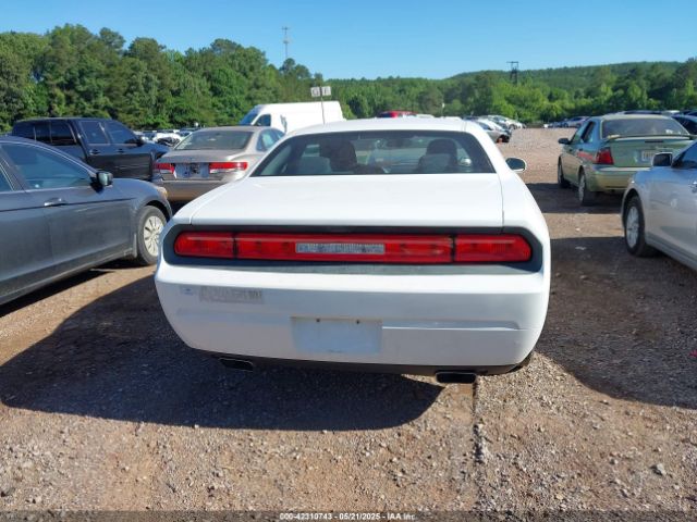 2C3CDYAG6EH313136 Dodge Challenger Sxt