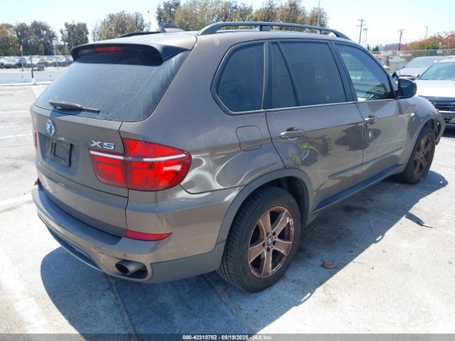 2012 BMW X5 5UXZV4C50CL987711 Photo 3
