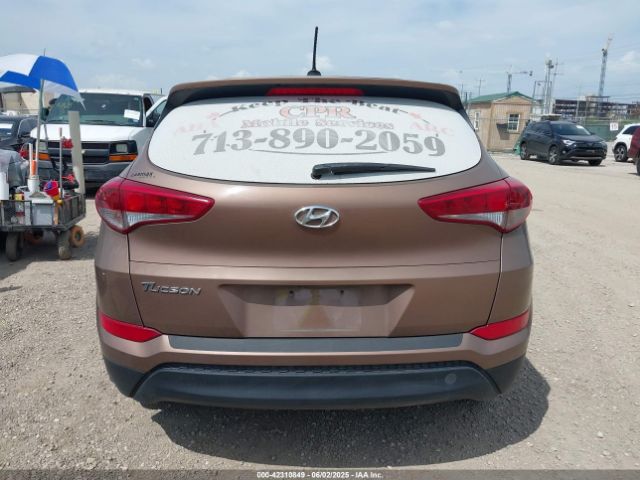 KM8J23A49GU105622 Hyundai TUCSON SE