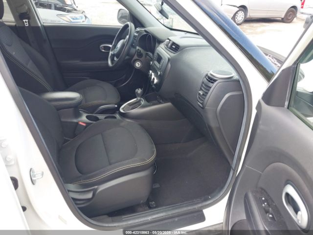 KNDJP3A55F7187649 KIA SOUL +