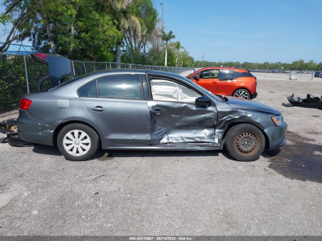 3VW2K7AJ3EM221290 Volkswagen Jetta 2.0l S