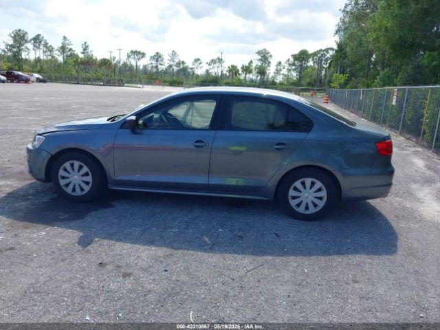 3VW2K7AJ3EM221290 Volkswagen Jetta 2.0l S