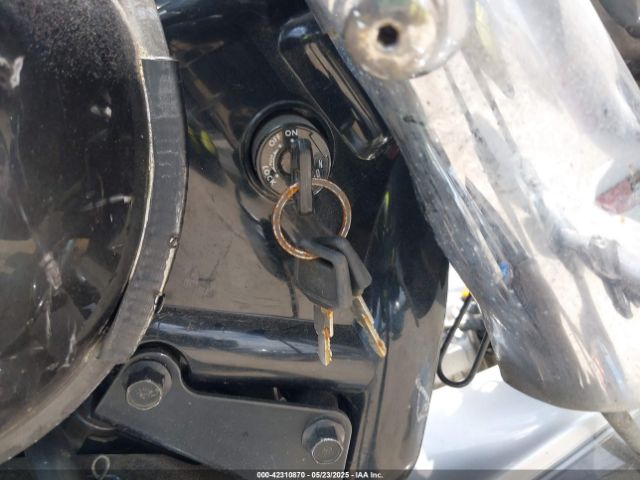 2007 YAMAHA XVS1100 JYAVP11E27A093055 Photo 10