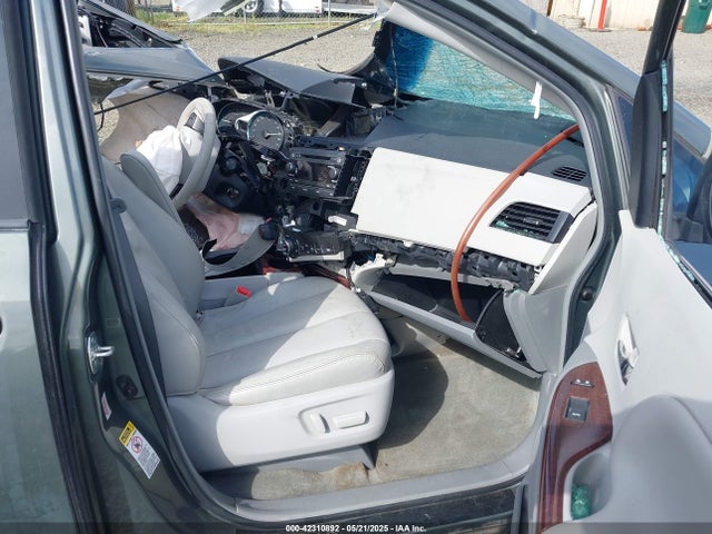 Продажа на аукционе авто 2013 Toyota Sienna Xle V6 8 Passenger, vin: 5TDYK3DC8DS389685, номер лота: 42310892
