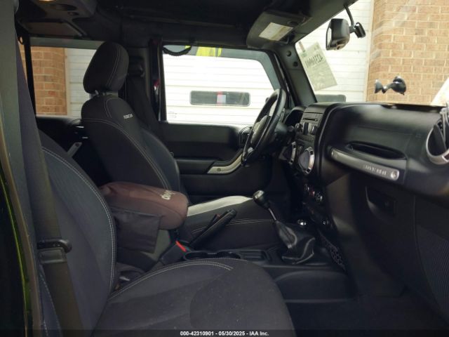 2015 JEEP WRANGLER UNLIMITED 1C4BJWFG4FL566862 Photo 4
