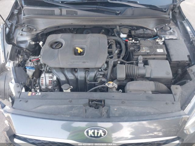 3KPF24AD0ME329971 KIA Forte Lxs