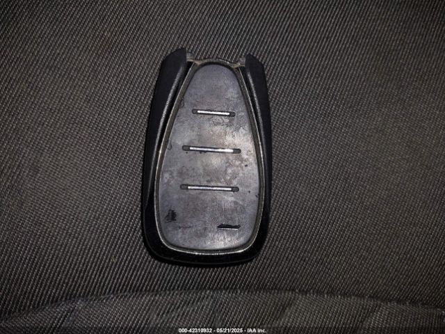 2GNAXVEX0K6127576 Chevrolet EQUINOX LT