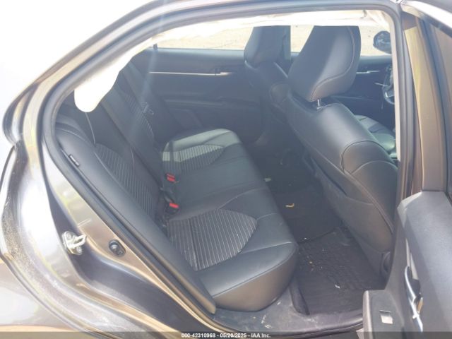 4T1B11HK2KU250977 Toyota CAMRY SE