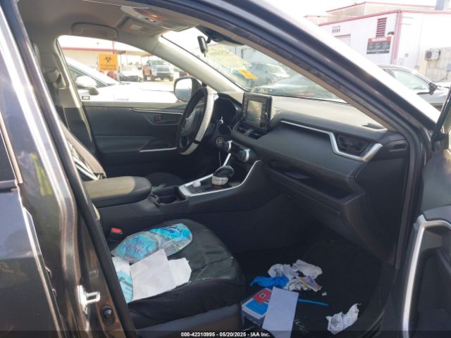 JTMH1RFV7KD027991 Toyota RAV4 LE