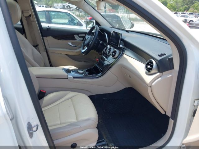 2017 MERCEDES-BENZ GLC 300 WDC0G4JB0HV011351 Photo 4