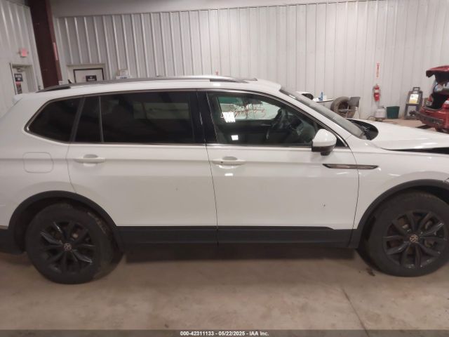 3VVMB7AX6RM135219 Volkswagen Tiguan 2.0t Se/2.0t Wolfsburg Edition