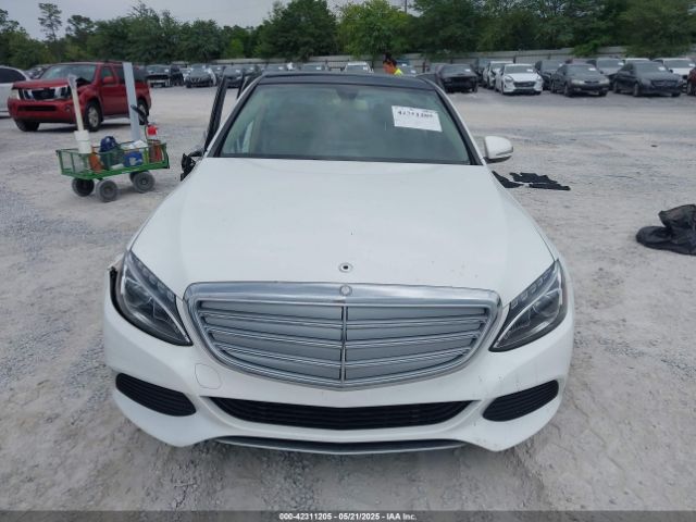 55SWF4KB7FU009527 Mercedes-Benz C 300 4matic/luxury 4matic/sport 4matic