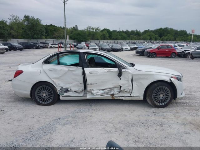 55SWF4KB7FU009527 Mercedes-Benz C 300 4matic/luxury 4matic/sport 4matic