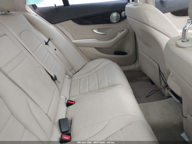 55SWF4KB7FU009527 Mercedes-Benz C 300 4matic/luxury 4matic/sport 4matic