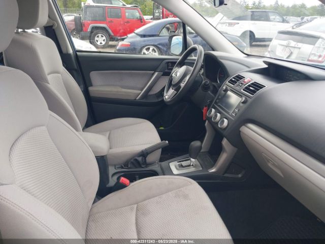 JF2SJABC8JH468467 Subaru Forester 2.5i
