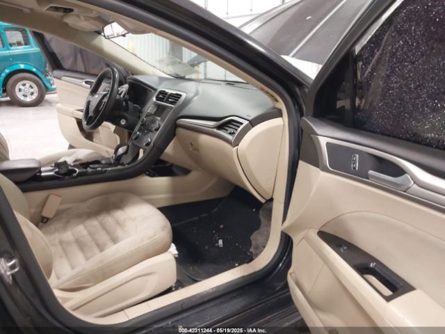 3FA6P0H78ER260473 Ford FUSION SE