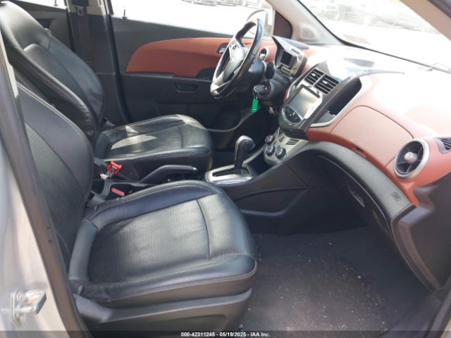 1G1JE6SB6F4118460 Chevrolet Sonic Ltz Auto