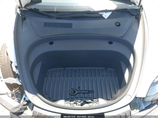 2023 TESLA MODEL 3 5YJ3E1EA6PF550594 Photo 9