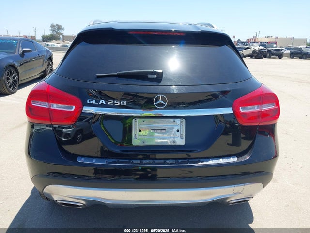 WDCTG4EB3HJ323288 Mercedes-Benz GLA 250