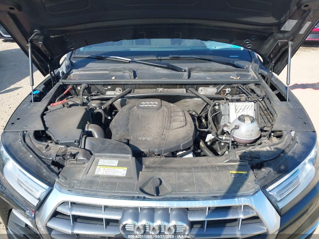 2019 AUDI Q5 WA1ANAFY4K2139817 Photo 9