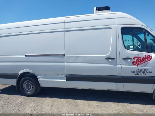 42311311 :رقم المزاد ، WD3PE8CDXGP180676 vin ، 2016 Mercedes-benz Sprinter 2500 High  Roof/high Roof مزاد بيع