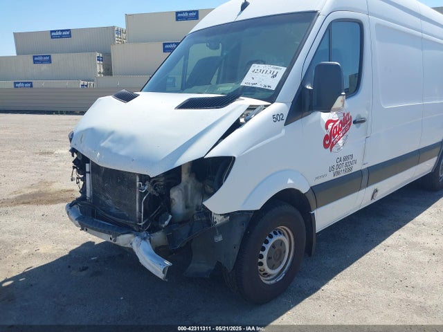 42311311 :رقم المزاد ، WD3PE8CDXGP180676 vin ، 2016 Mercedes-benz Sprinter 2500 High  Roof/high Roof مزاد بيع