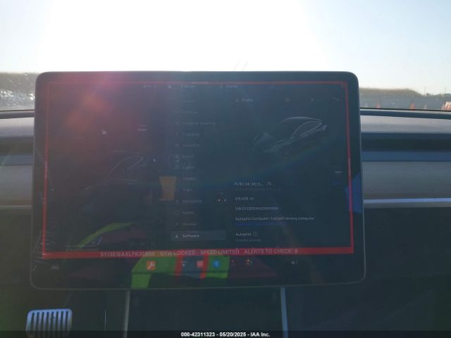 5YJ3E1EAXLF630555 Tesla 2020