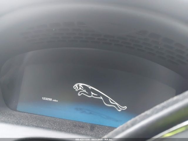 2015 JAGUAR XJ SAJWJ2GD2F8V90256 Photo 6