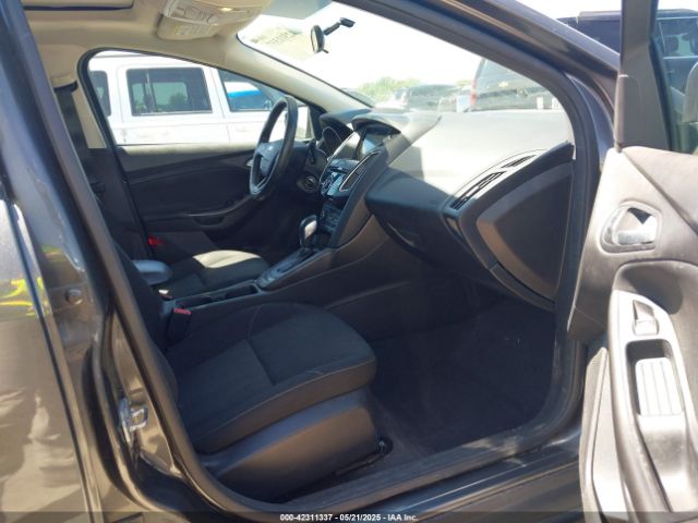 1FADP3M2XJL204742 Ford FOCUS SEL