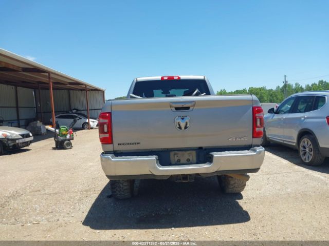 3C6UR5DJ9MG590554 RAM 2500 Big Horn  4x4 6'4 Box