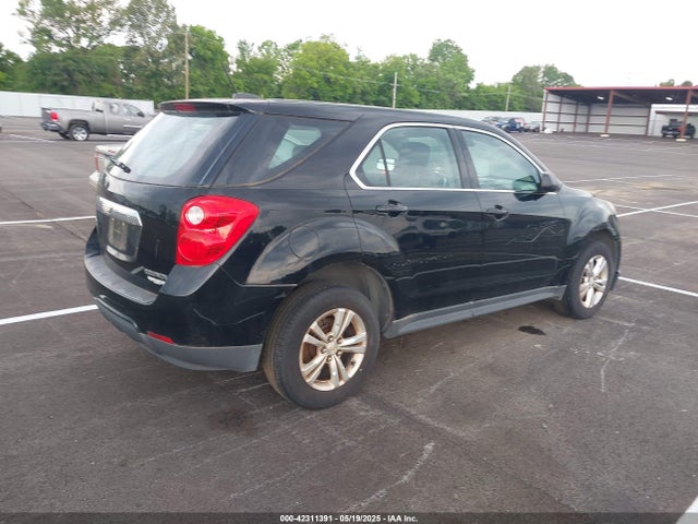 2GNALAEKXF1118881 Chevrolet EQUINOX LS