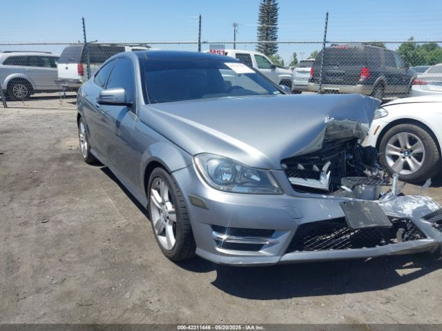 2013 MERCEDES-BENZ C 250 WDDGJ4HB3DG045364