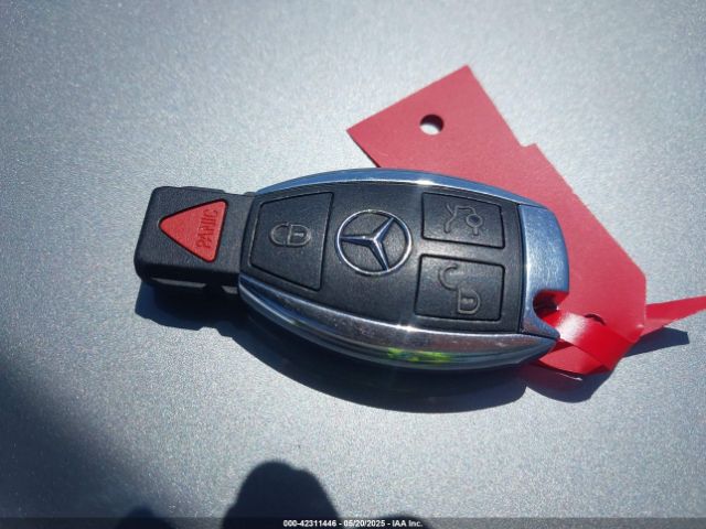 2013 MERCEDES-BENZ C 250 WDDGJ4HB3DG045364 Photo 10