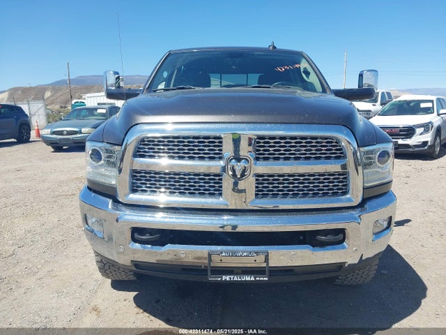 3C6UR5FL4HG570085 RAM 2500 Laramie  4x4 6'4 Box