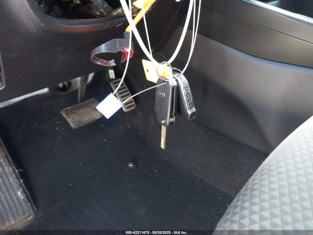 KNDJ23AU0L7716443 KIA mpi nu
