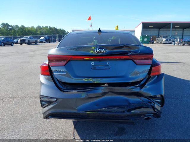 3KPF24AD2KE096124 KIA Forte Lxs