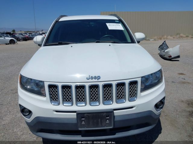 1C4NJCEA8HD115780 Jeep Compass Latitude