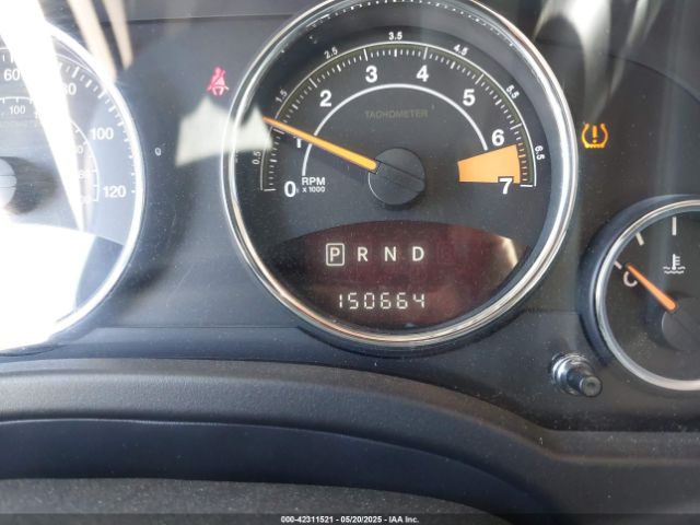 1C4NJCEA8HD115780 Jeep Compass Latitude