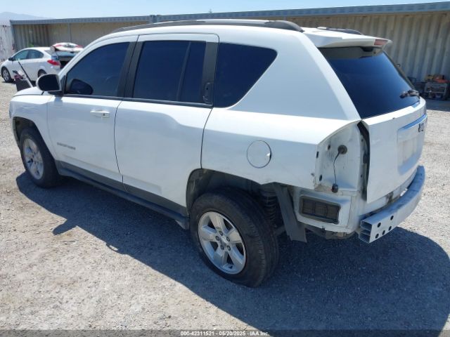 1C4NJCEA8HD115780 Jeep Compass Latitude