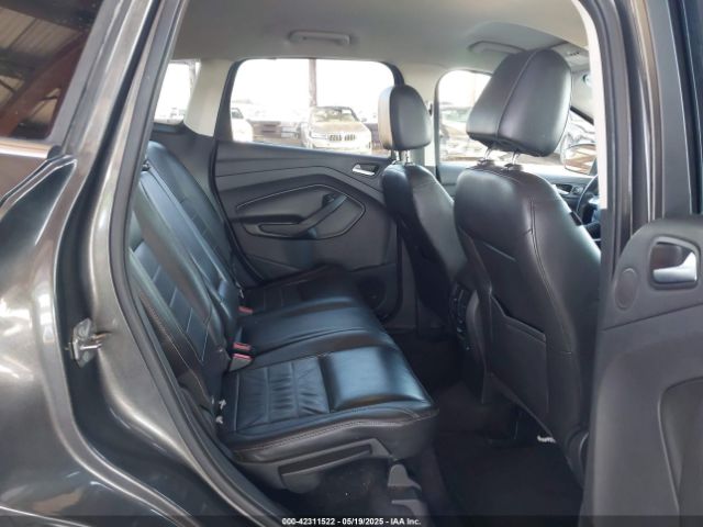 1FMCU9J96FUC80071 Ford Escape Titanium