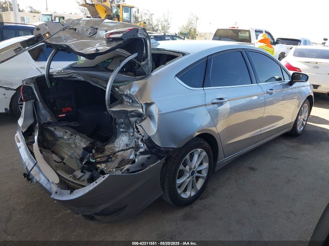 Ford Fusion Hybrid Se 2020 3FA6P0LU2LR229035 Image 4