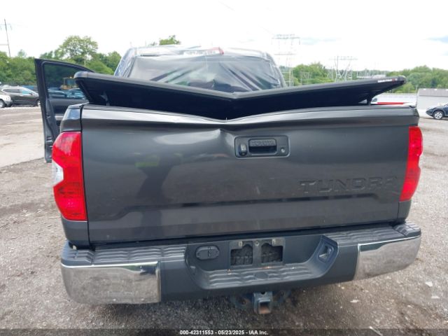 5TFDY5F11FX450876 Toyota Tundra Sr5 5.7l V8