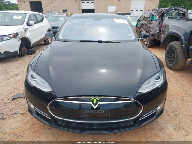 5YJSA1H10EFP34137 Tesla Model S P85