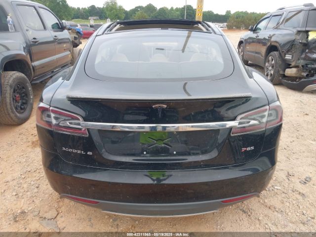 5YJSA1H10EFP34137 Tesla Model S P85