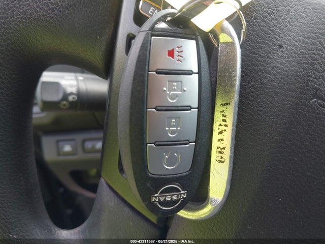 1N6ED1EK0NN640811 Nissan Frontier S 4x4