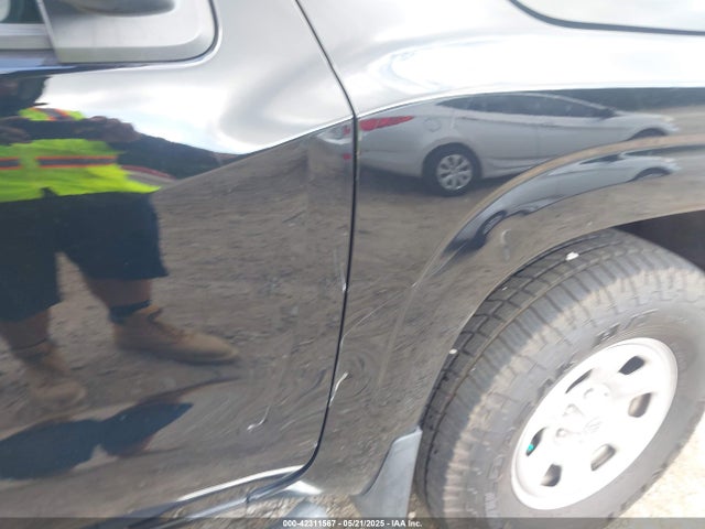 1N6ED1EK0NN640811 Nissan Frontier S 4x4