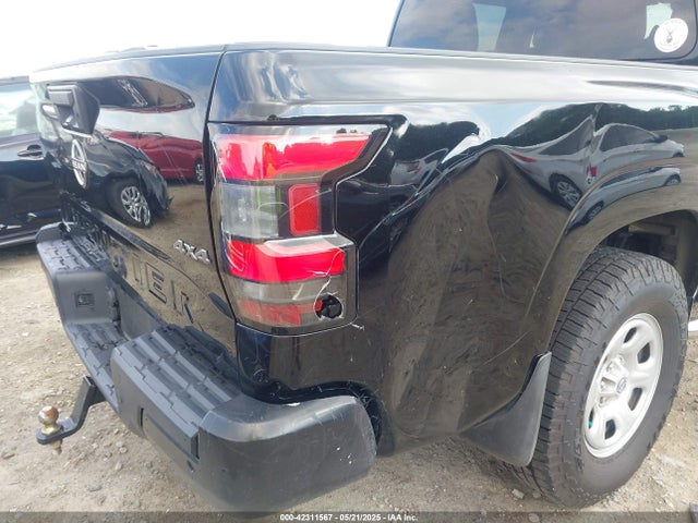 1N6ED1EK0NN640811 Nissan Frontier S 4x4